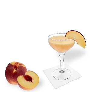 Eine weitere großartige Option für Pfirsich Margarita, eine Cocktailschale.